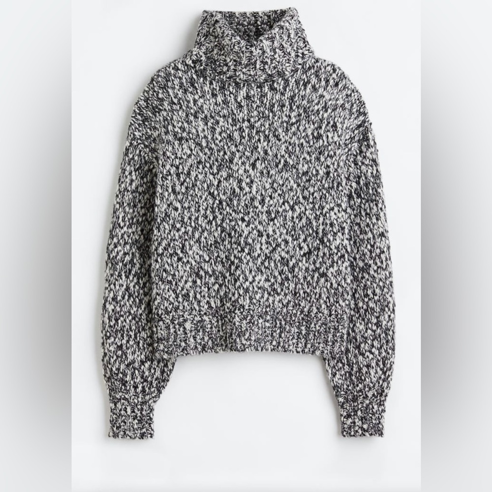 H&M black and white heather turtleneck oversized sweater women’s knit shirt